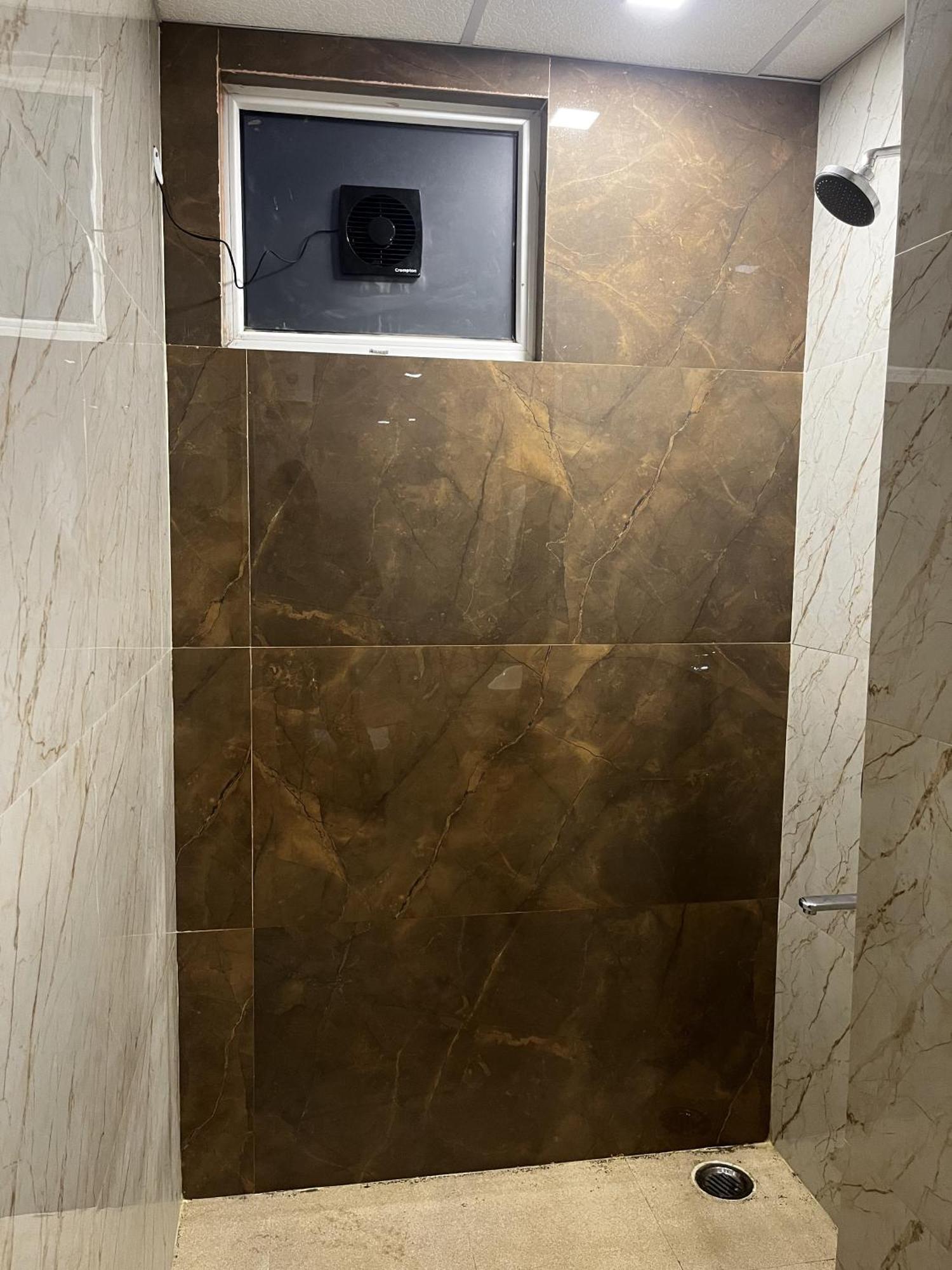 Roomquet Comfort Inn Allāhābād Junction Eksteriør bilde